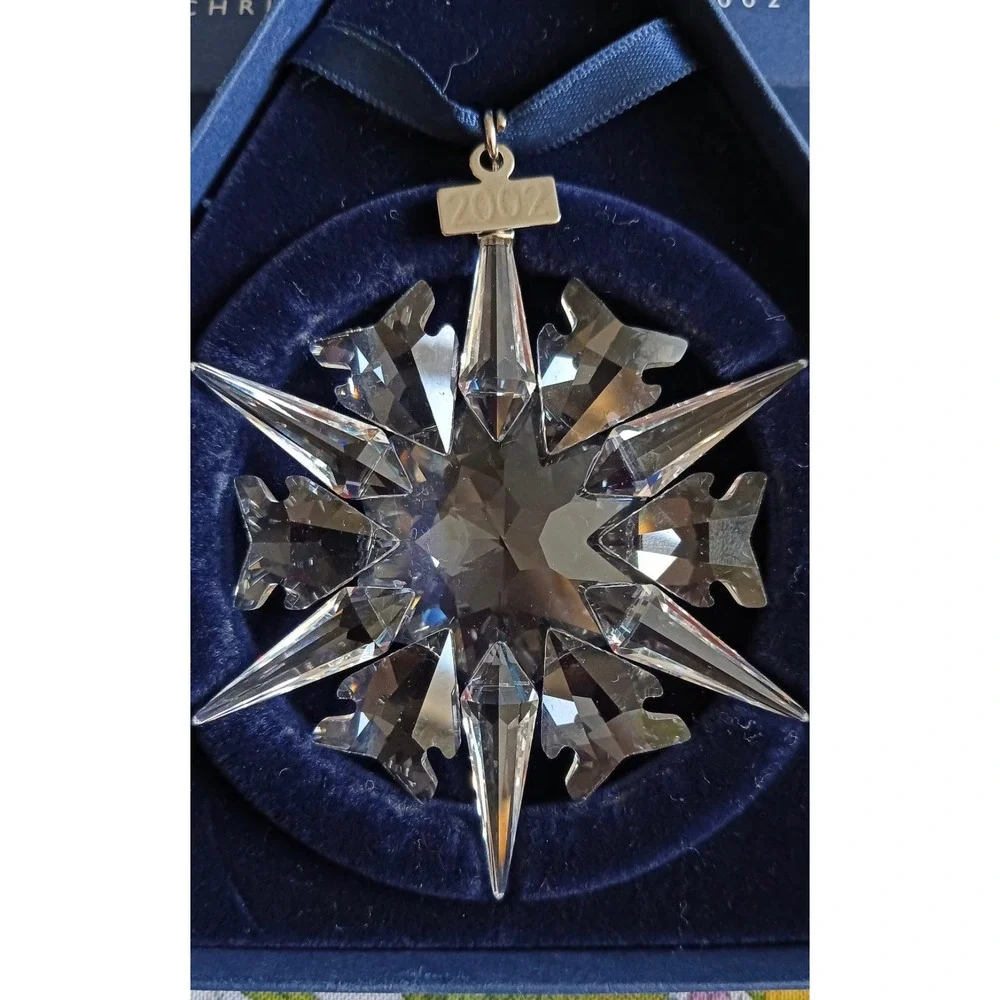 Swarovski Annual Edition 2002 Crystal Snowflake Ornament Boxed